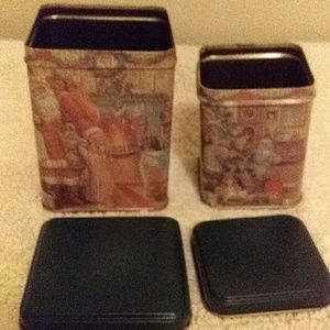 Christmas tin set